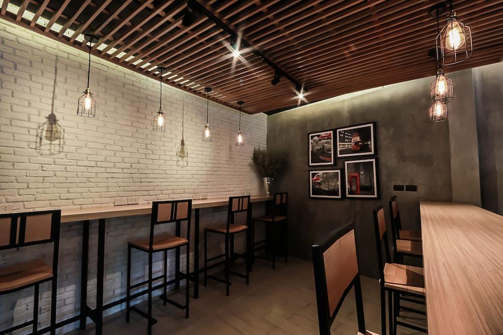 Get Zleep Premium Budget Hotel Chiang Mai Esterno foto
