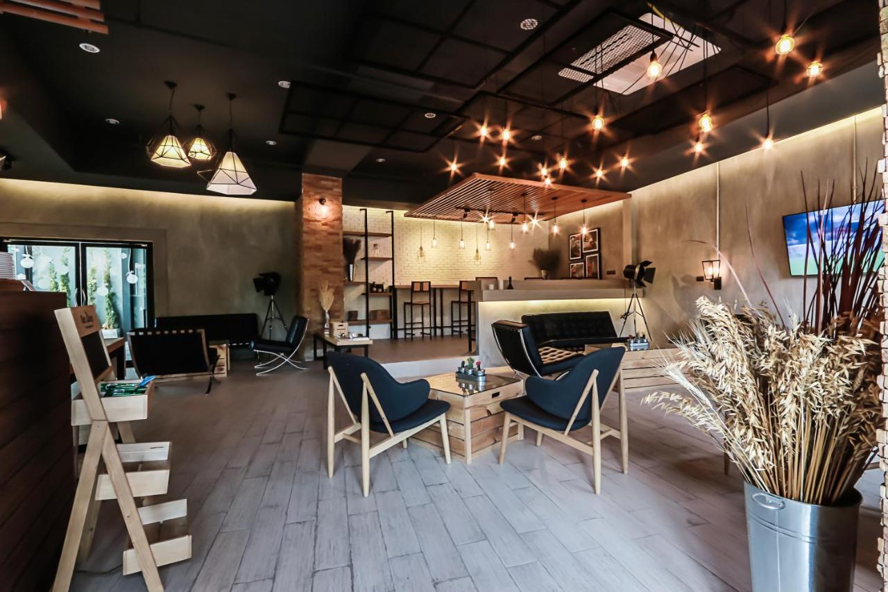 Get Zleep Premium Budget Hotel Chiang Mai Esterno foto